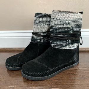 Toms super cute, comfortable, casual boots